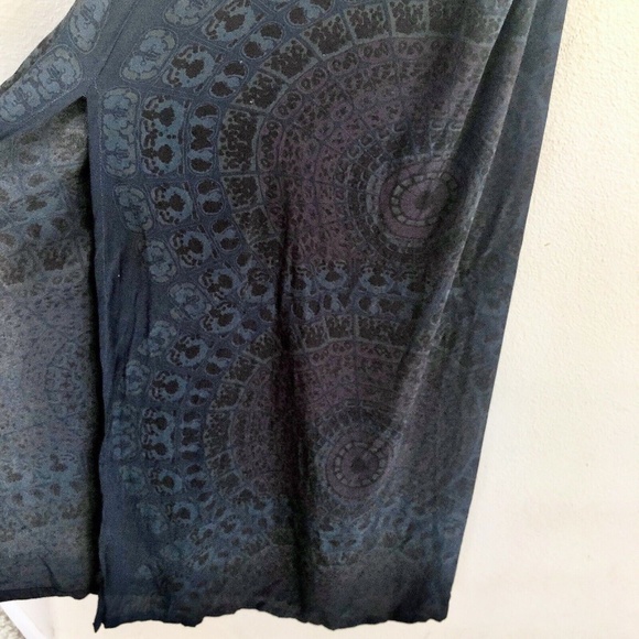 CLEOBELLA Alani Maxi Slip Dress in Radial Over Dye Blue - Picture 5 of 6